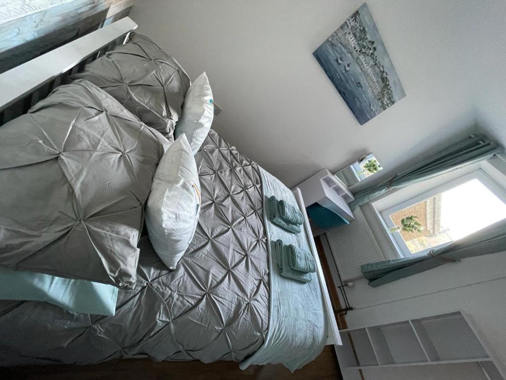 Harbour Loft! Newly Refurbished 3 Bed Flat! Apartman Burry Port Kültér fotó