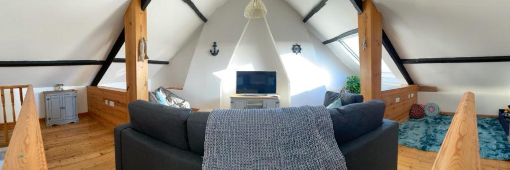 Harbour Loft! Newly Refurbished 3 Bed Flat! Apartman Burry Port Kültér fotó
